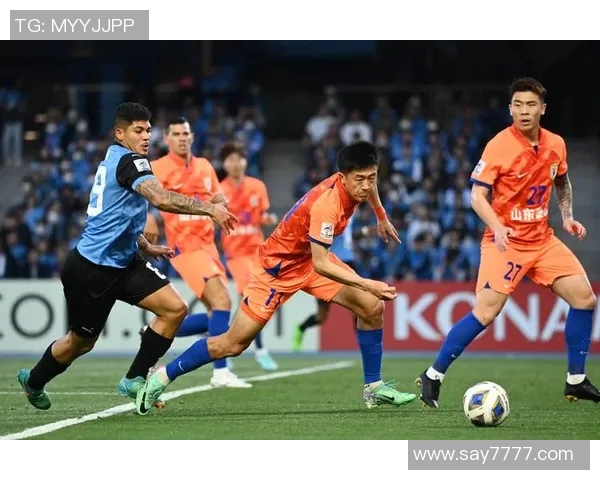 亚冠小组赛精彩对决山东泰山以三球优势战胜对手展现强大实力