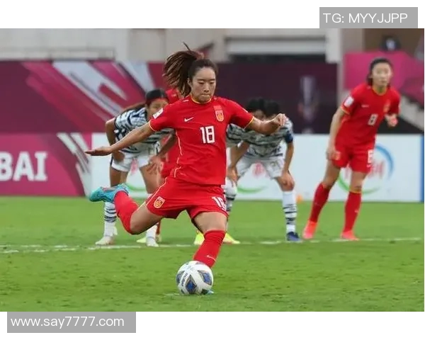 唐佳丽首轮独进两球是否超越王霜的表现引发热议